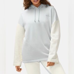 NWT Outdoor Voices Long Sleeve Dove Blue Bone White Oversized Hoodie Size XS